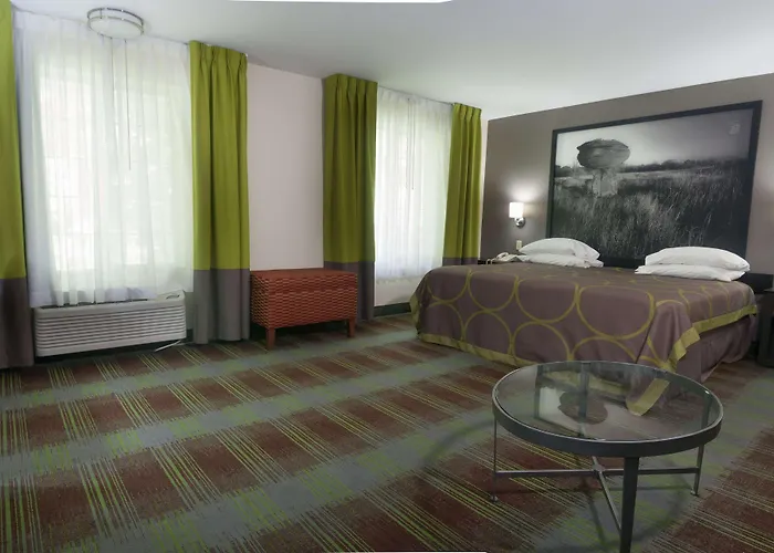 Super 8 By Wyndham Arkansas City Ks